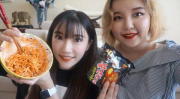 娱乐吃瓜酱花瓶视频在线观看,揭秘网红幕后生活